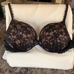 Victoria’s Secret Miraculous Plunge Bra